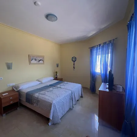 Camakini With Heated Pool And Sea View Villa *